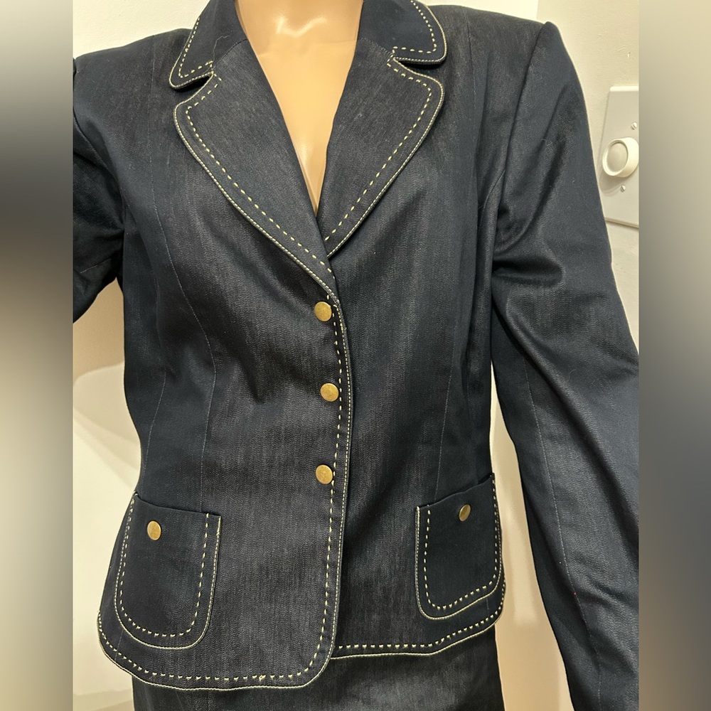 Beautiful Well Tailored Suit from Sag Habor